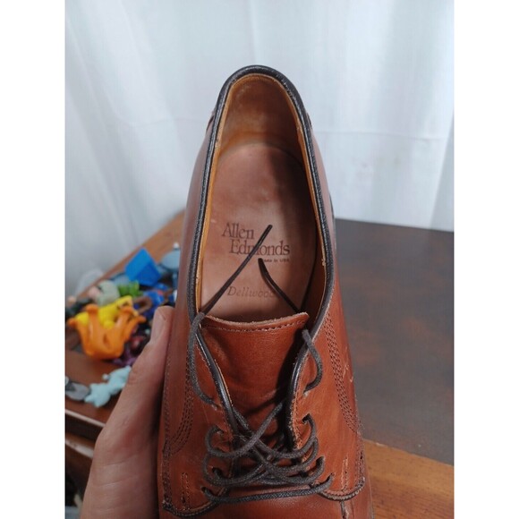 Allen Edmonds Dellwood Brown Split Moc Toe Lace Up Blucher Size: 9D - Picture 4 of 13